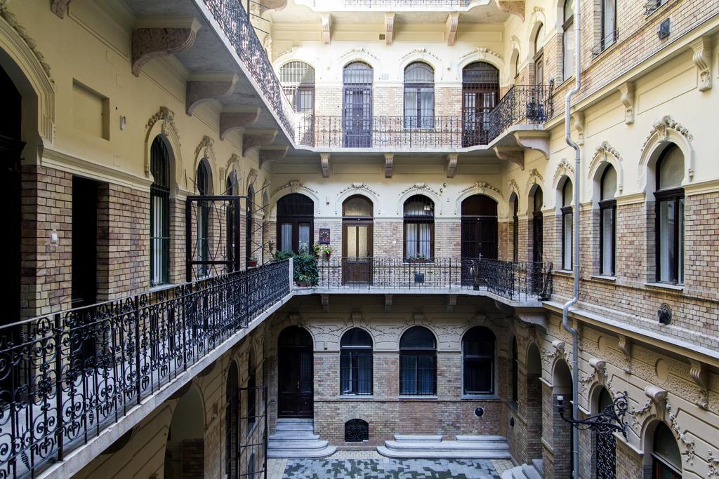 Eoetvoes Apartman Budapeste Quarto foto